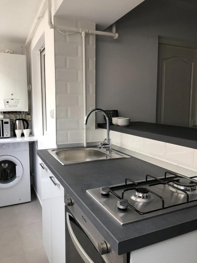 Staycity Modern Apartment บูคาเรสต์ ภายนอก รูปภาพ
